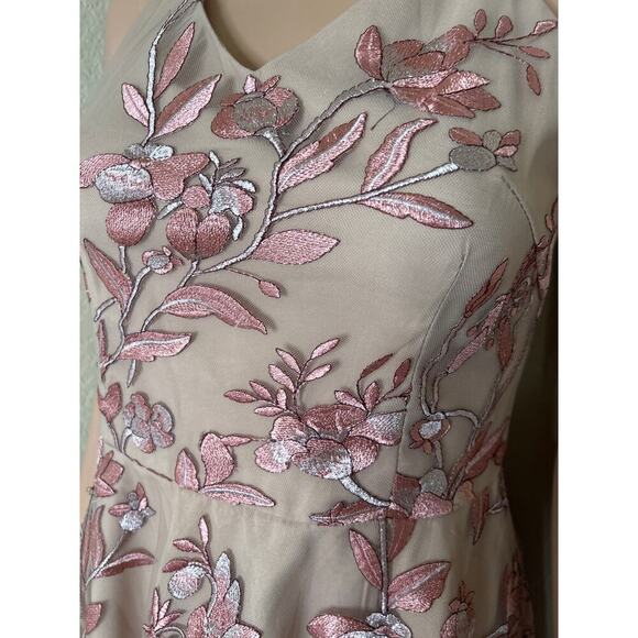 Women’s Beige Pink Floral Embroidered Mesh A-Line Cocktail Party Dress Sz 4 - Picture 10 of 10